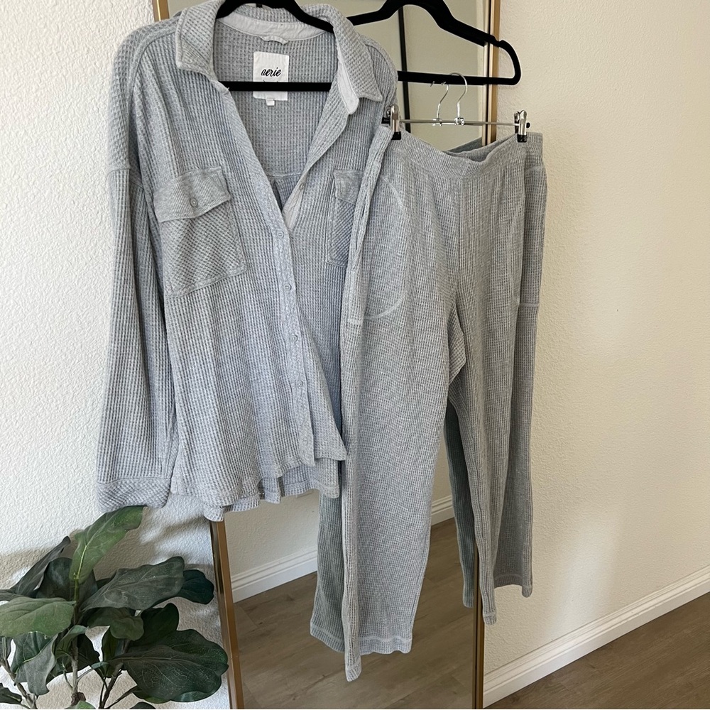 Aerie lumberjane Waffle 2 piece set grey